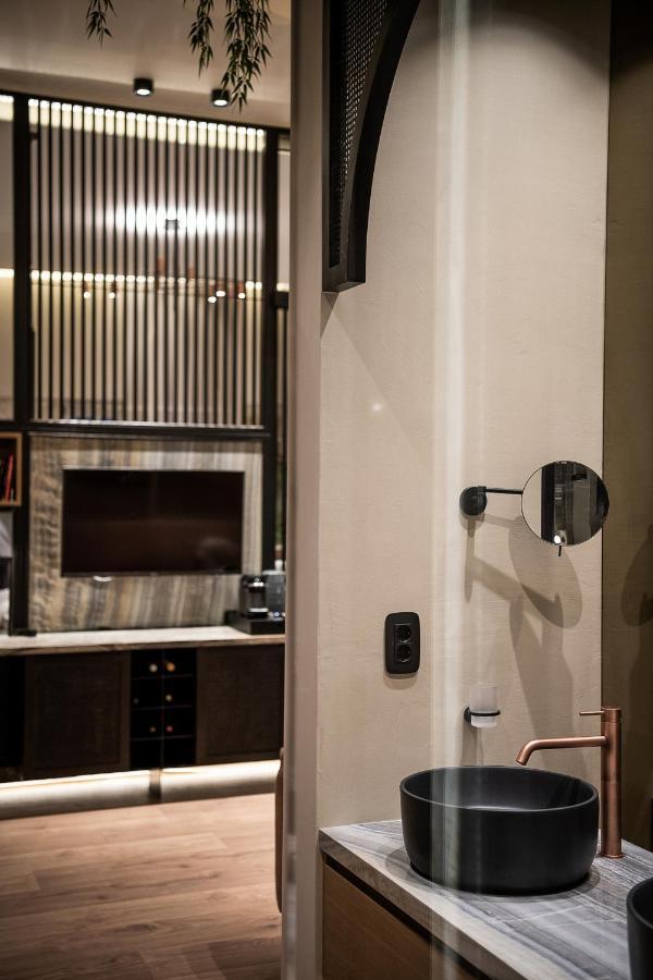 Divino Suites Chania Chania  Bagian luar foto