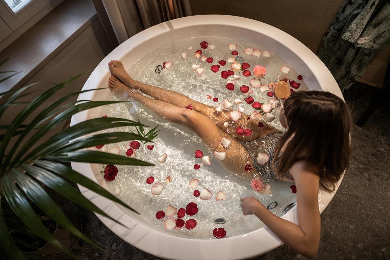 Divino Suites Chania Chania  Bagian luar foto